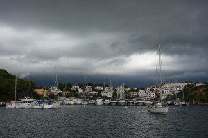 Menorca, kommt das Gewitter (Fragezeichen)